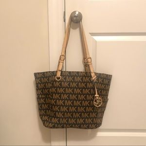 Michael Kors purse